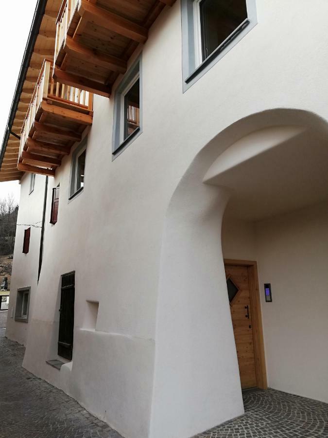Casa Lassu Carano  Exterior foto